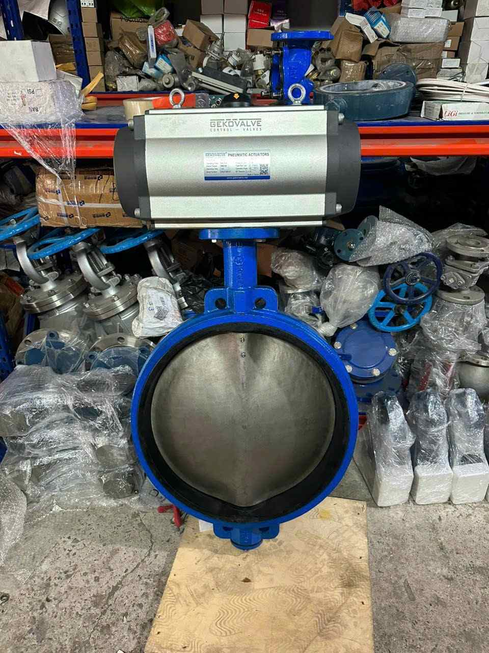 van_buom_khi_nen_on_off_1